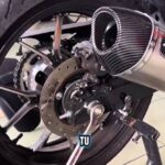 ¿Por Qué Mi Moto Se Ahoga al Acelerar? Causas Más Comunes y Cómo Solucionarlo